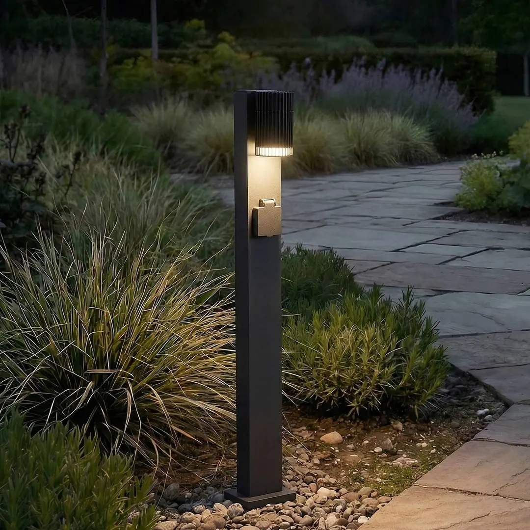Lindby Wegeleuchte Enerio, schwarz, Steckdose, 80 cm, GU10