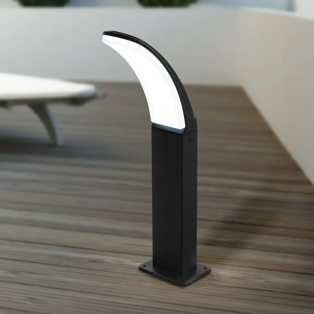 EGLO LED-Sockelleuchte Fiumicino in gebogener Form