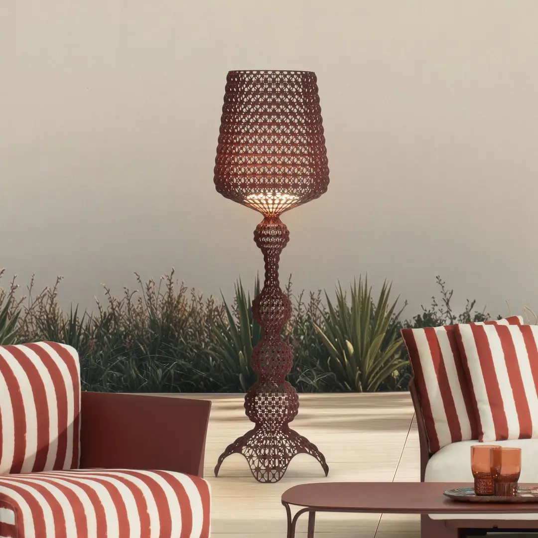 Kartell LED-Außenstehlampe Kabuki, rot, IP44, dimmbar