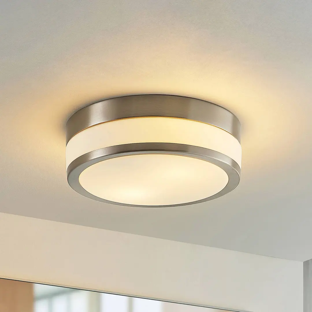 Lindby Deckenlampe Flavi, Ø 28 cm, nickel, Glas, IP44, E27