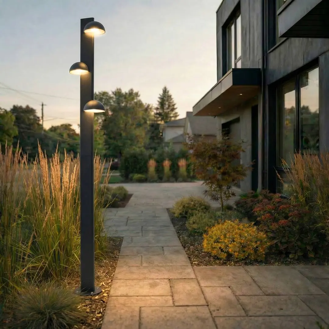 Lucande LED-Außenleuchte Velira, schwarz, 220 cm, 3-flg.