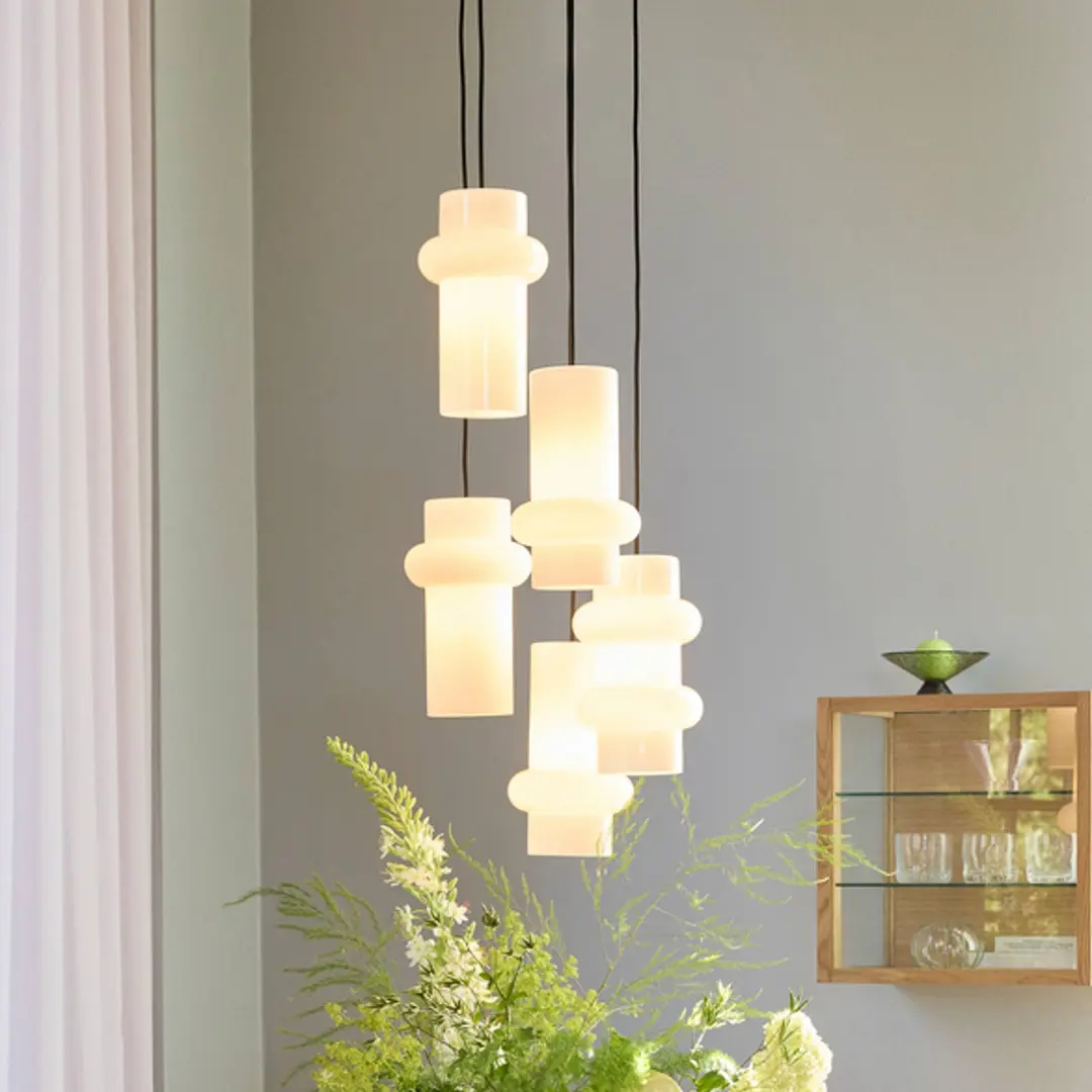 Hübsch Hängelampe Pilule Up, weiß glänzend, Ø 15 cm, Glas