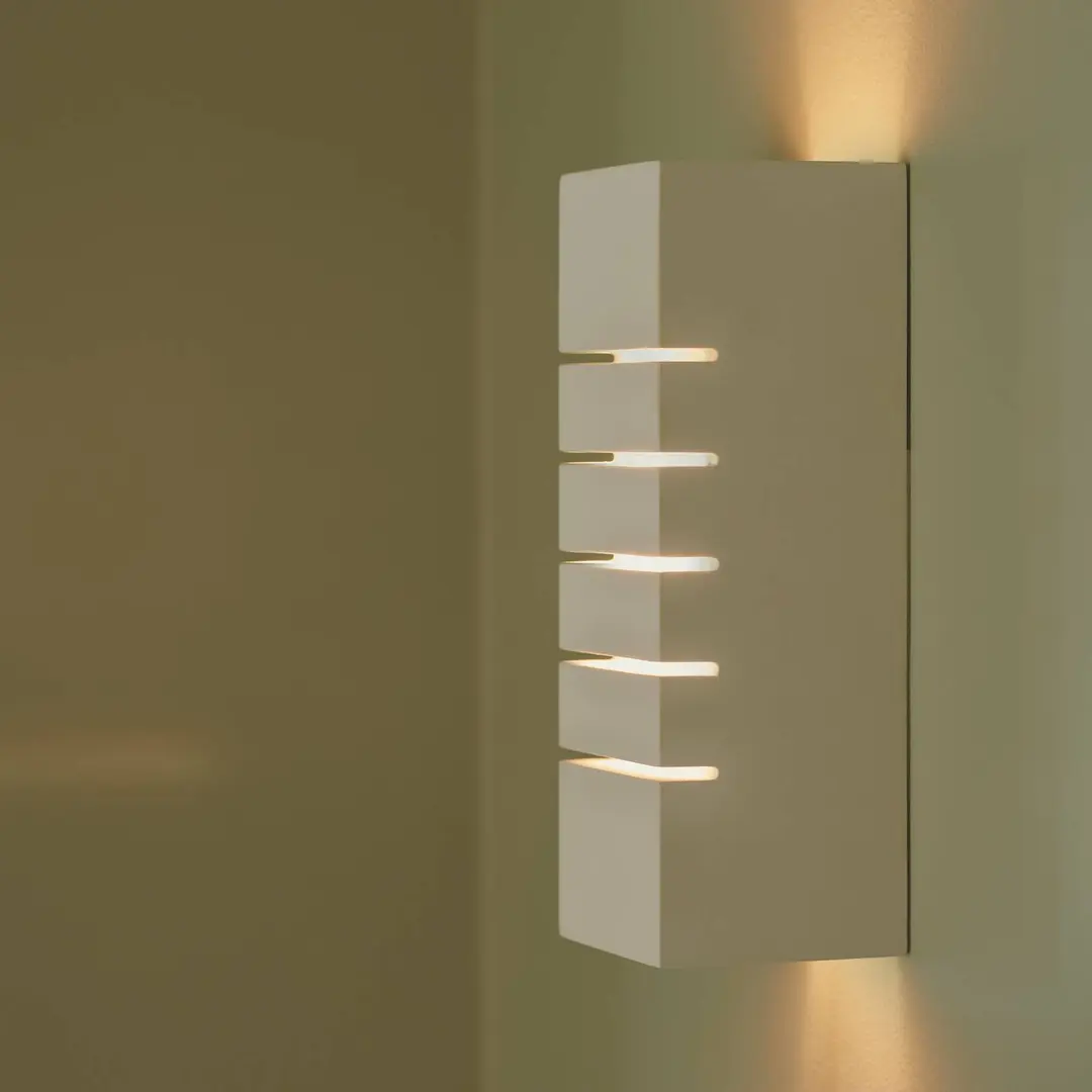 Nordlux Wandleuchte Lancio Square aus Gips, mit Stecker, weiß