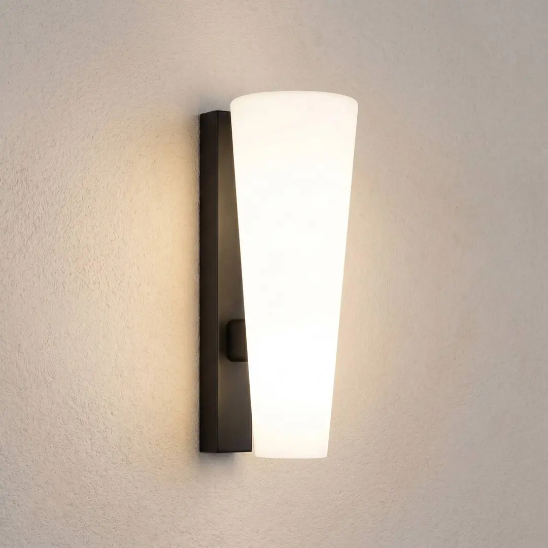Lucande LED-Außenwandleuchte Jovra, schwarz, Höhe 32 cm