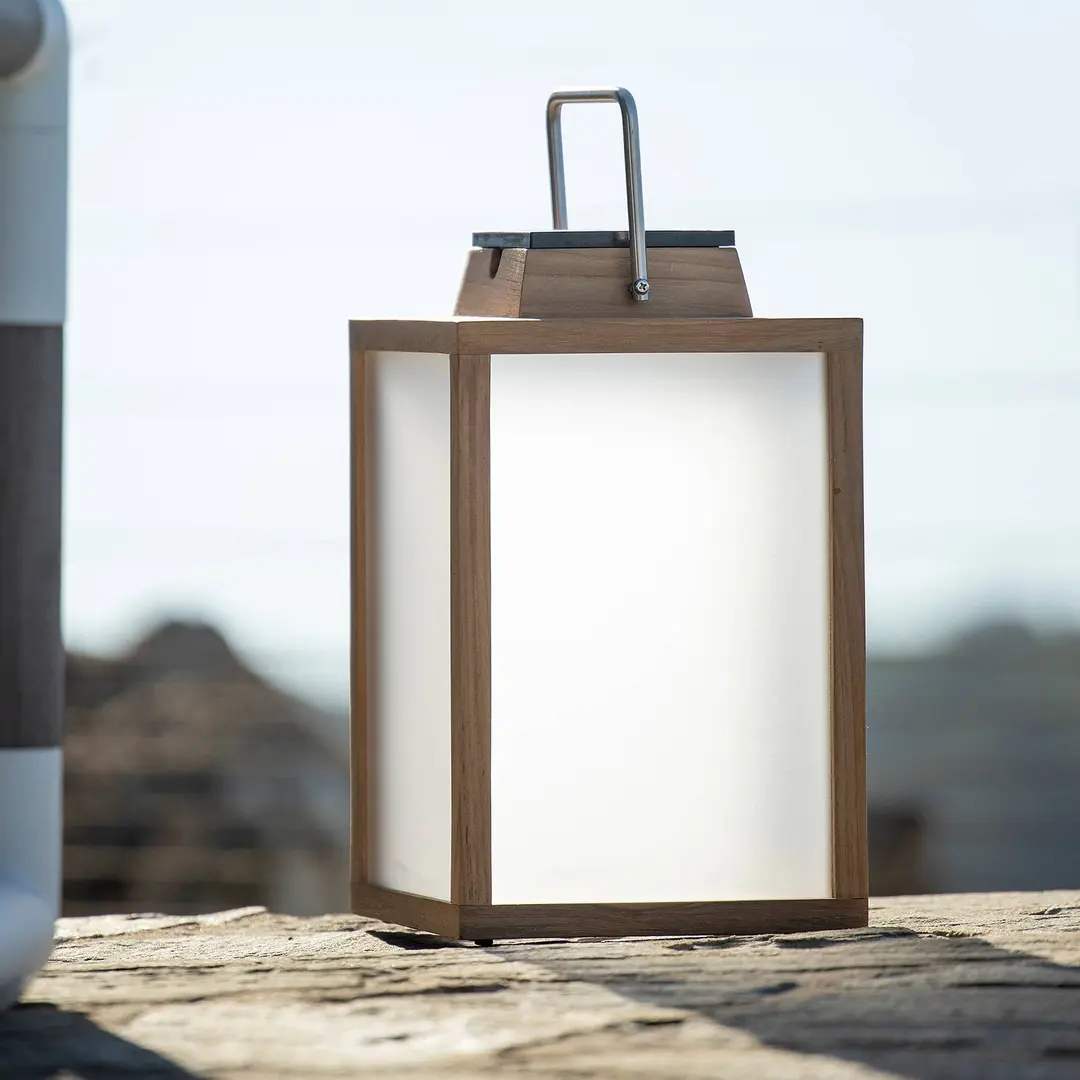 Les Jardins LED-Solarlaterne Tradition aus Teakholz Höhe 40 cm