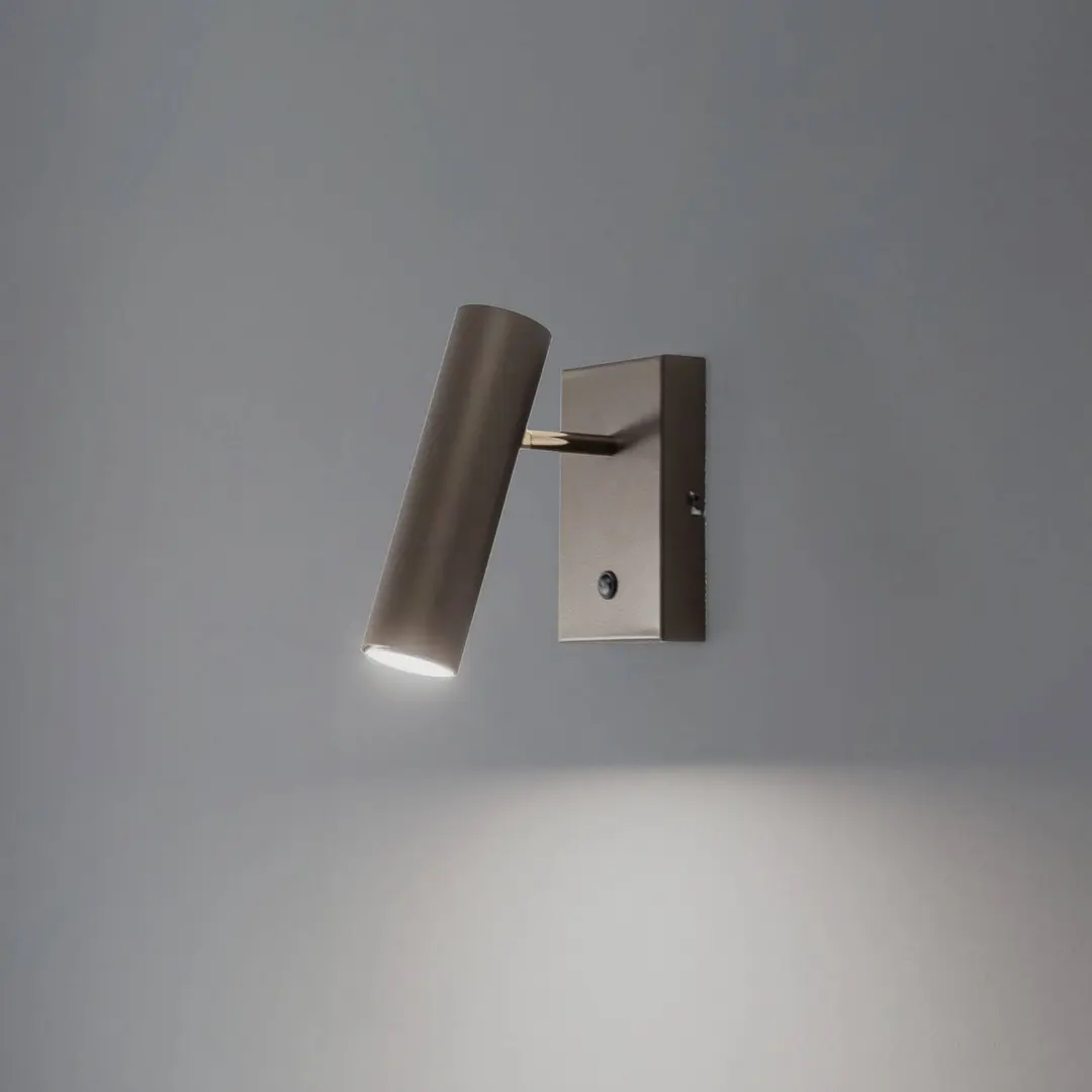 Luminex Wandleuchte Axion, 1-flammig, titanfarben, Stahl