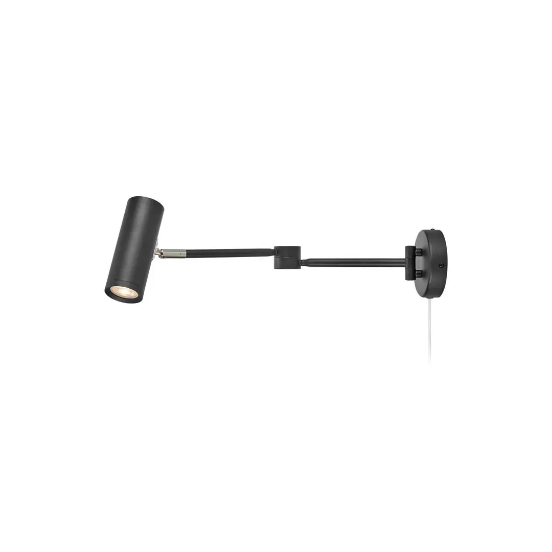 Markslöjd LED-Wandleuchte Arlo, schwarz, Stecker, Länge 55 cm, dim.