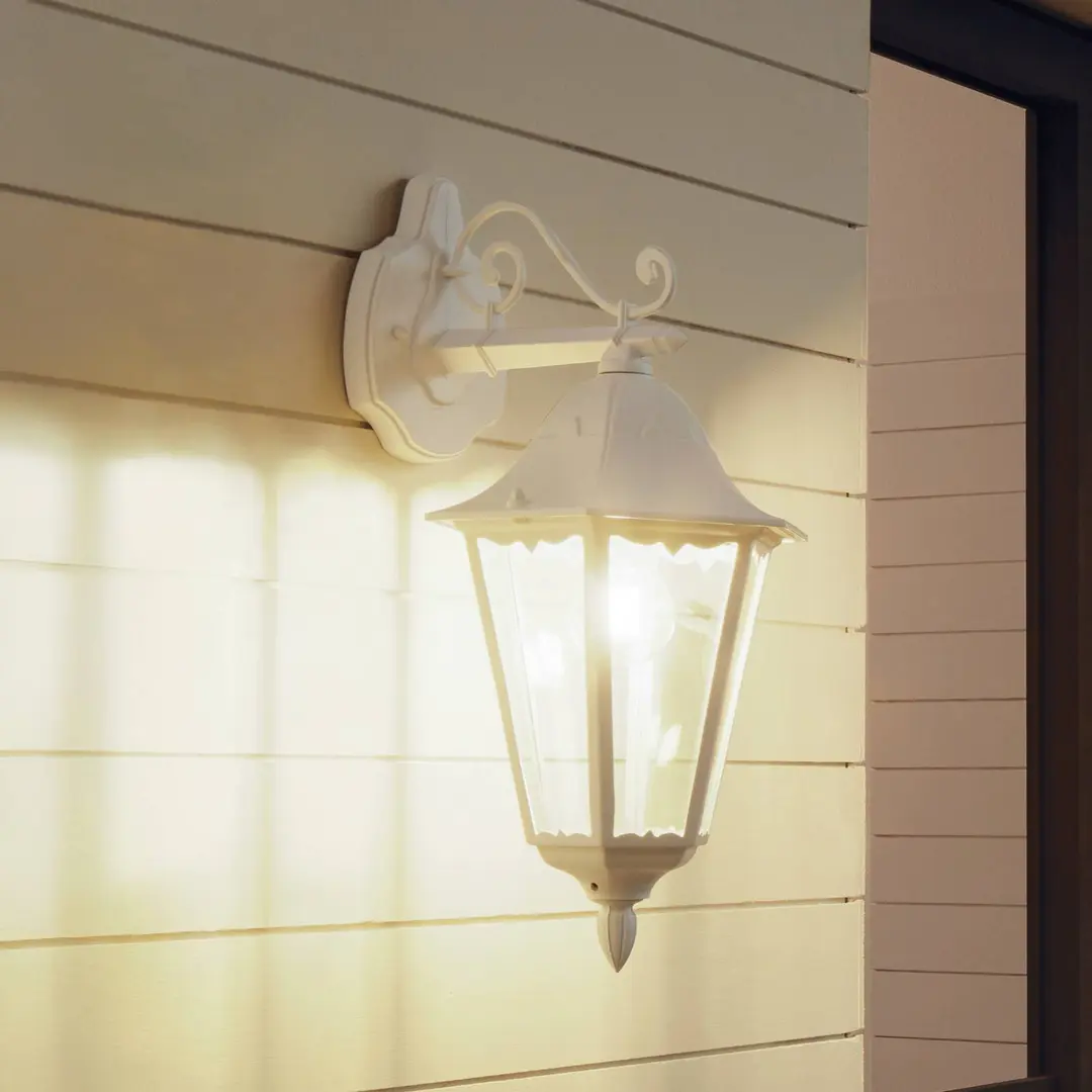 EGLO Außenwandlampe Navedo, weiß, Höhe 47 cm, Metall, abwärts