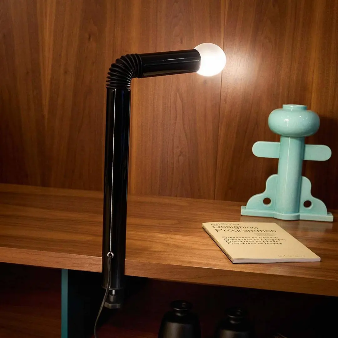 Stilnovo Tischlampe Periscopio, schwarz, Höhe 68 cm, Metall