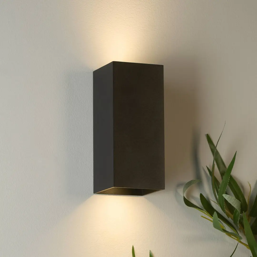 Searchlight Wandlampe London Square, schwarz, Höhe 15 cm, Metall, 2-flg.