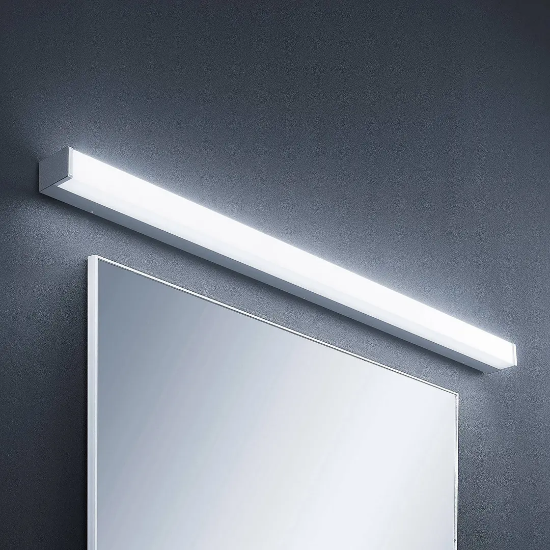 Lindby Klea LED-Badezimmerlampe, 120 cm, chrom, Metall, IP44