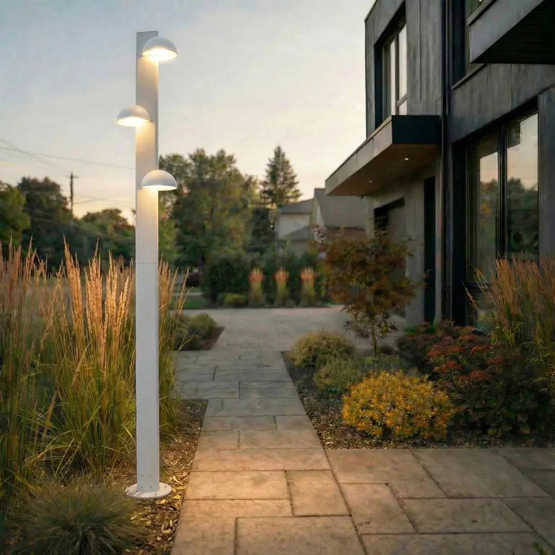 Lucande LED-Außenleuchte Velira, hellgrau, 220 cm, 3-flg.