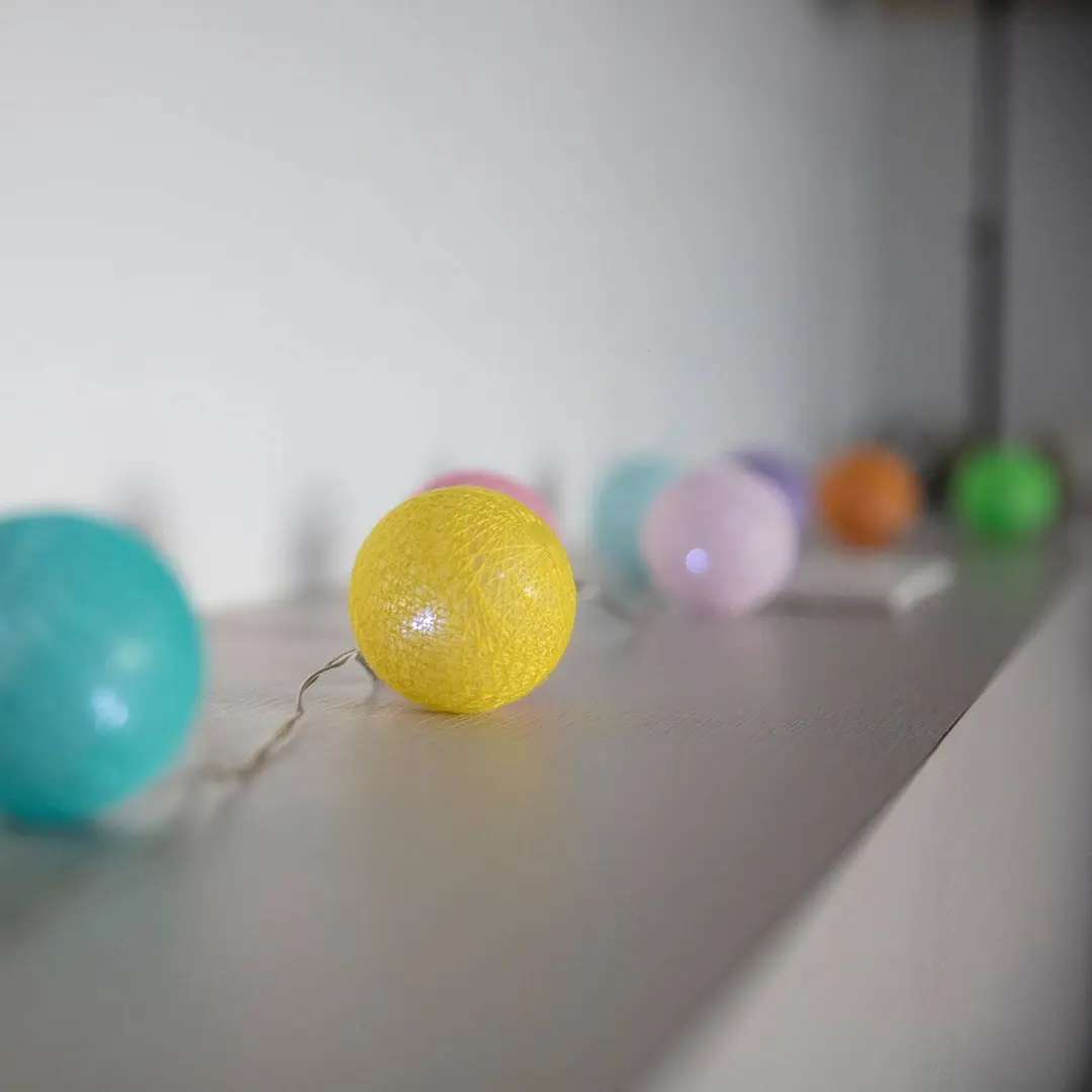 Lumisky LED-Solar-Lichterkette Mimi, bunt, 6 m, Kunststoff, 10-flg.