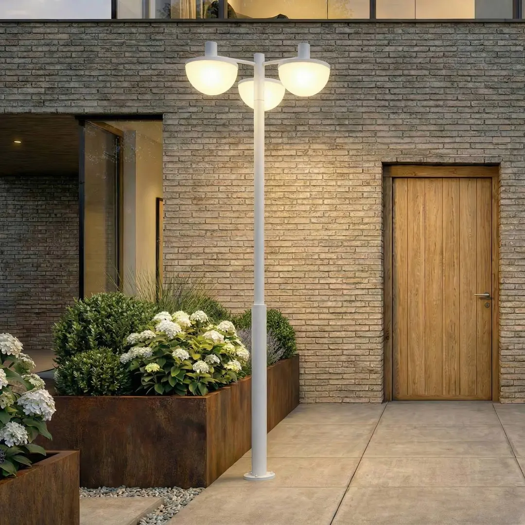 Lucande LED-Außenleuchte Toras, hellgrau 3-flg., CCT dimmbar