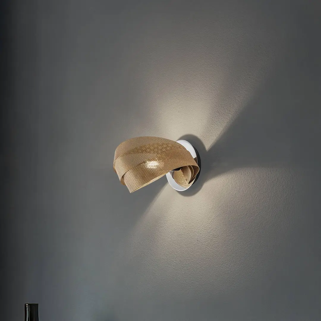 Domiluce Wandleuchte Vento, schwarz/gold, Metall, Breite 27 cm, E14
