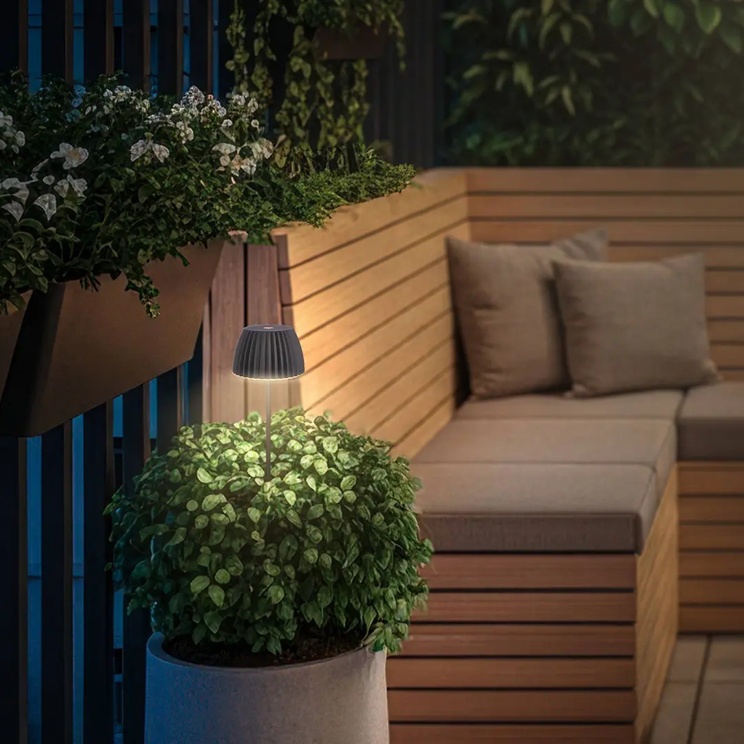 Briloner LED-Akku-Erdspießleuchte RIFFLE MINI, anthrazit Ø 9 cm, IP44