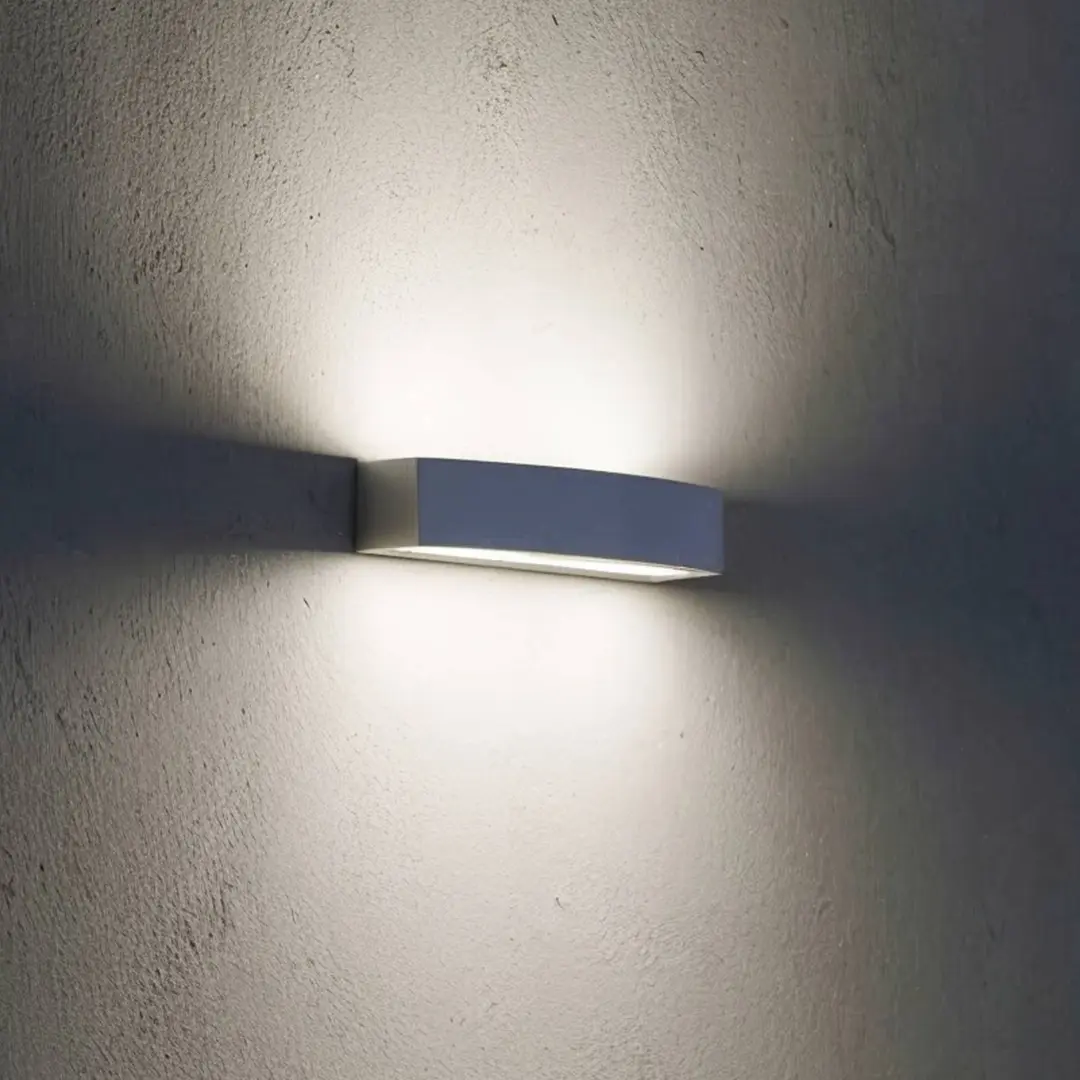 Ideal Lux Außenwandlampe Andromeda, grau, Breite 45 cm, E27