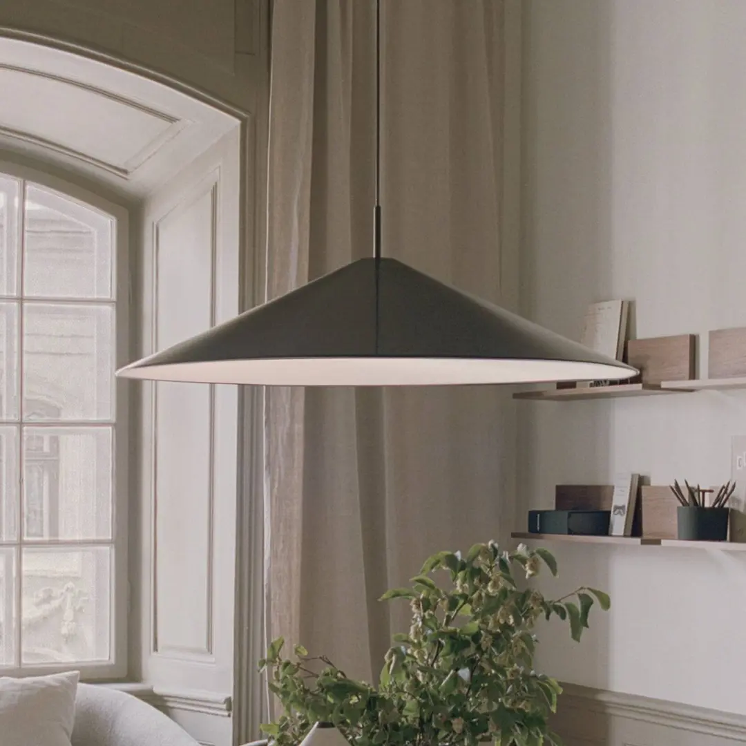 New Works LED-Hängelampe Brolly, Ø 90 cm, schwarz, Aluminium