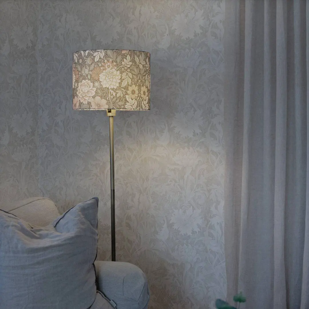 PR Home Stehleuchte Amy, Dahlia grün/gold, Höhe 150 cm, Textil, E27