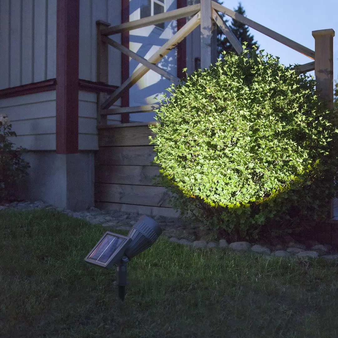 STAR TRADING LED-Solarleuchte Powerspot, verstellbare Blende