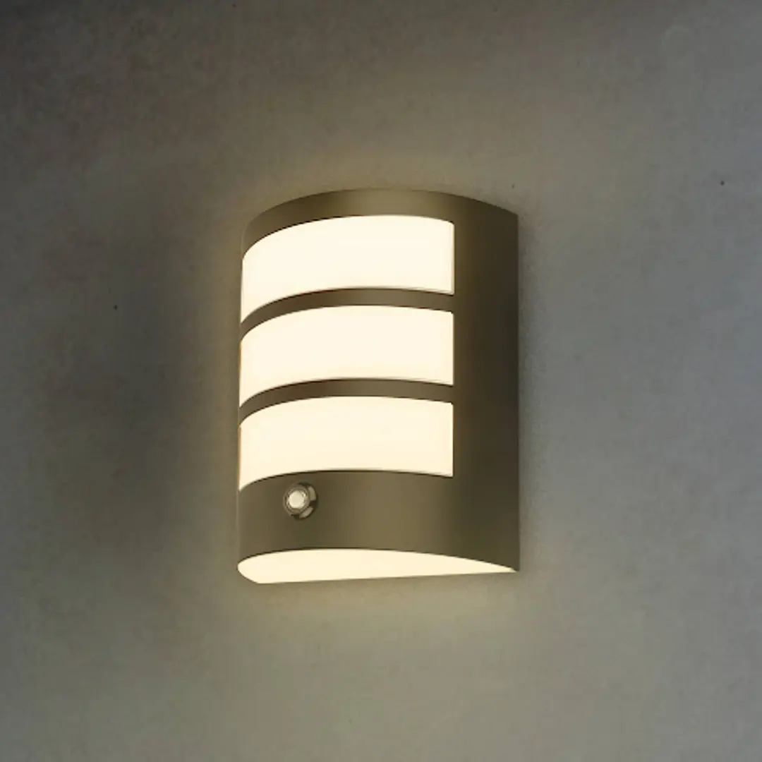 Briloner LED-Akku-Außenwandlampe 3793015, schwarz, dimmbar, IP44