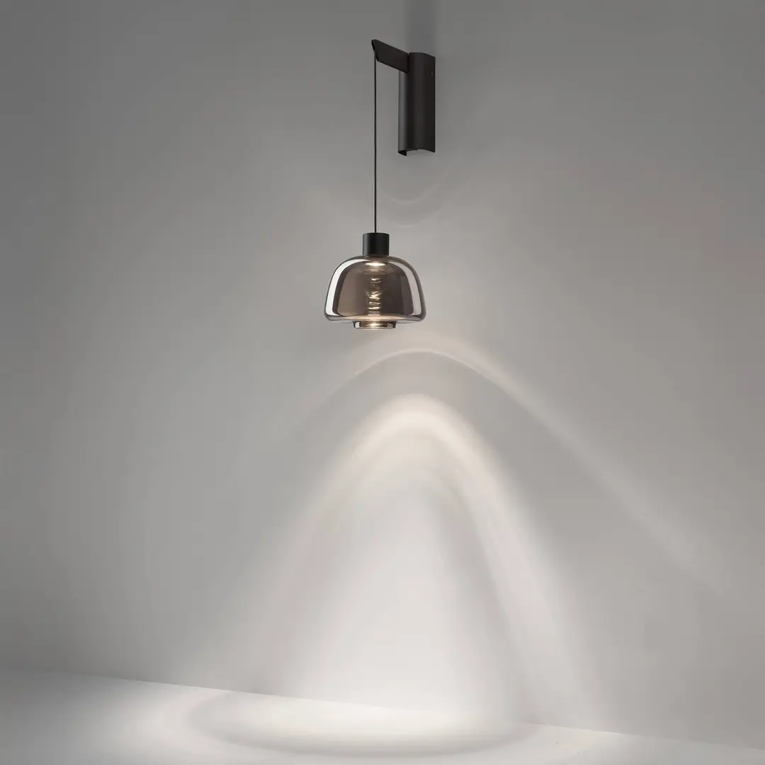 Bover LED-Wandleuchte Drep A/01, rauchgrau, Glas, 2.700 K