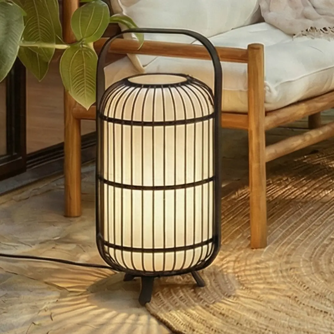 Lucande Terrassenleuchte Tayori, schwarz, 64 cm, IP44