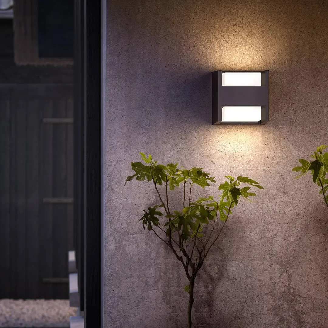 Philips LED-Außenwandlampe Arbour, 2-flg., 2er-Pack, 2.700 K
