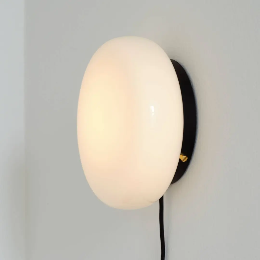 GEJST Wandleuchte OPA, Opalglas, G9, Kabel/Stecker/Schalter