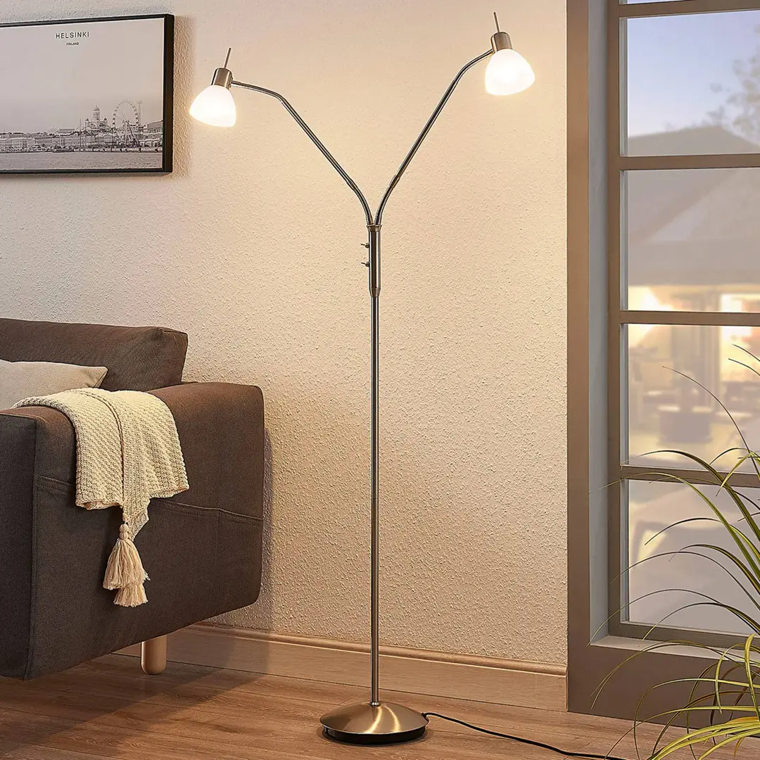 Lindby Stehlampe Gwendolin, 2-flg., 160cm, Glas, verstellbar