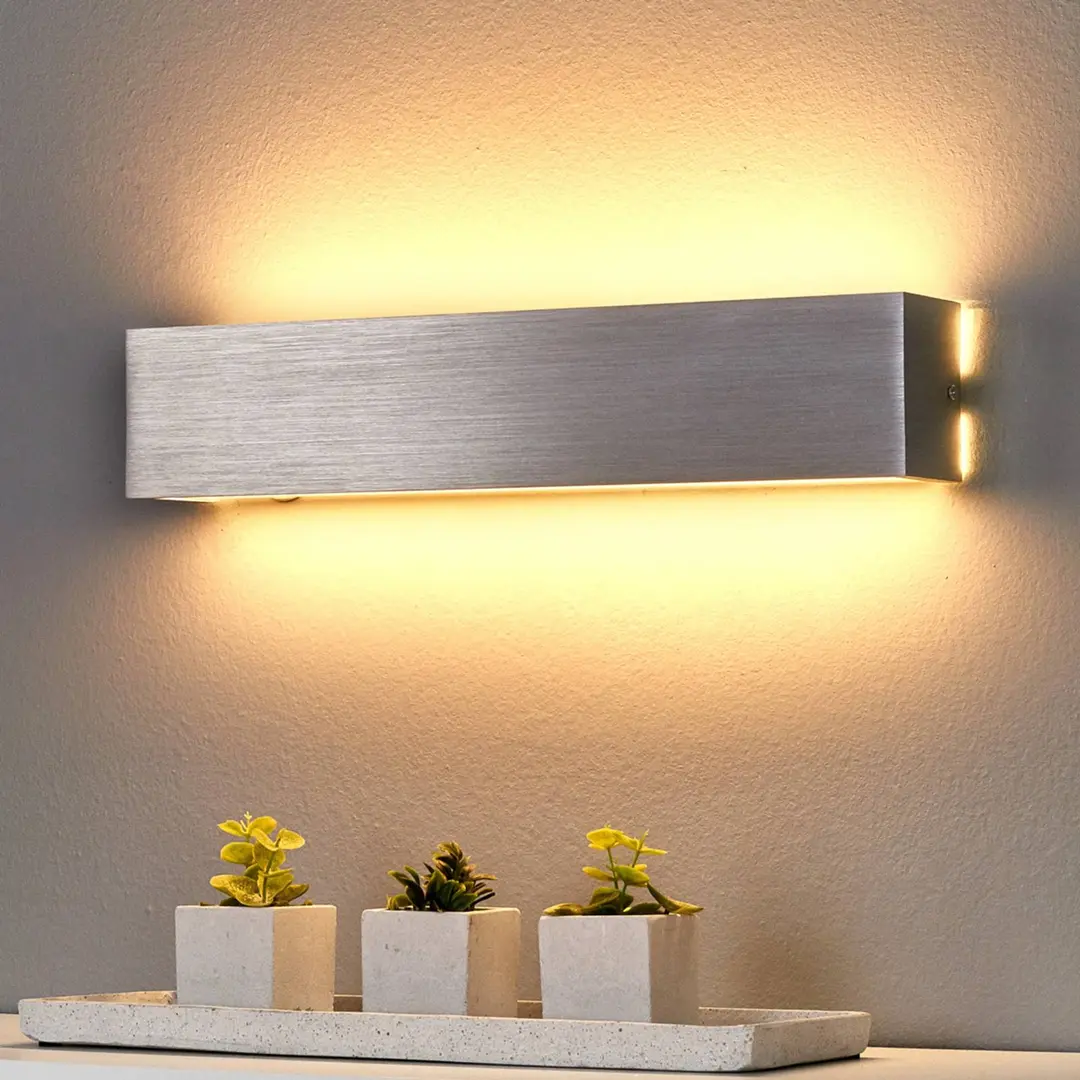 Lindby LED-Wandleuchte Ranik, 40 cm, alufarben, Metall