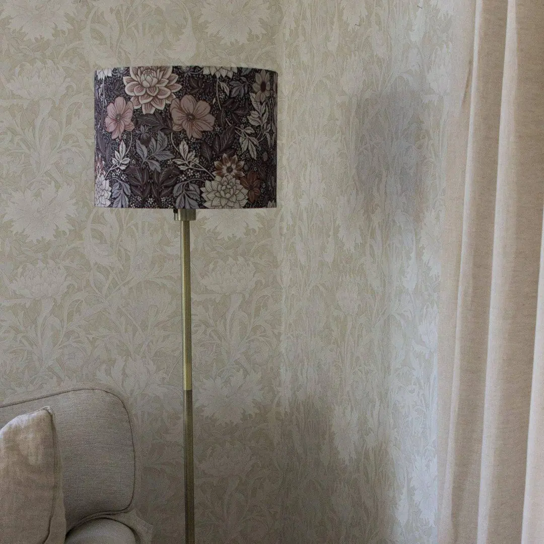 PR Home Stehleuchte Amy, Dahlia braun/gold, Höhe 150 cm, Textil, E27