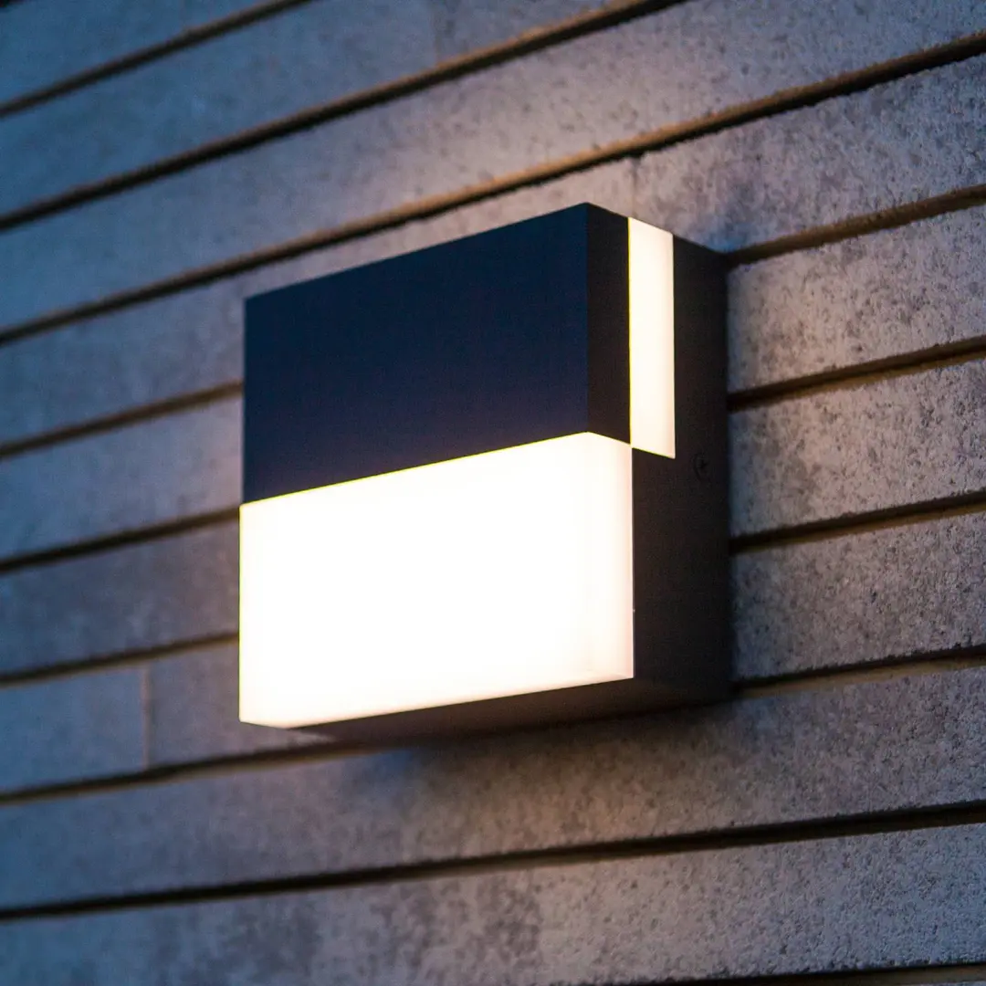 Lutec LED-Außenwandleuchte DOMINO, dunkelgrau, 14 x 14 cm, IP65