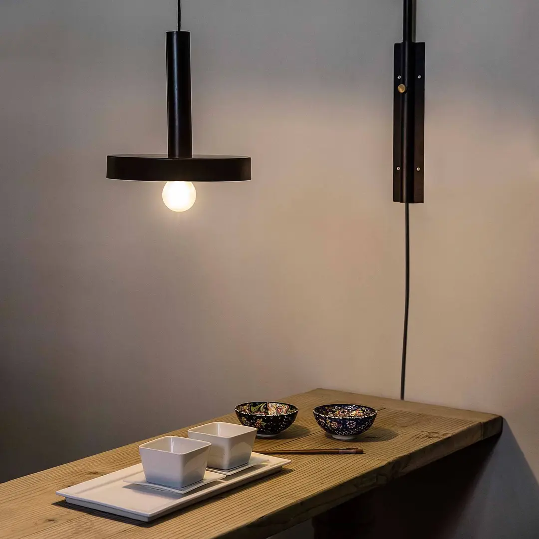 FARO BARCELONA Wandleuchte Whizz, schwarz