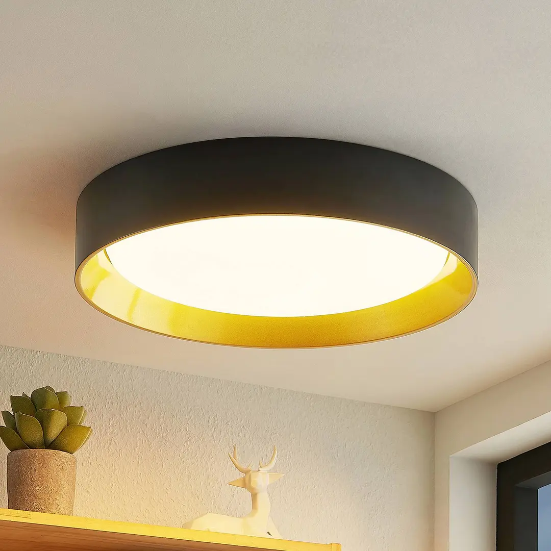 Lindby LED-Deckenleuchte Kambia, 55 cm, schwarz/gold, Metall