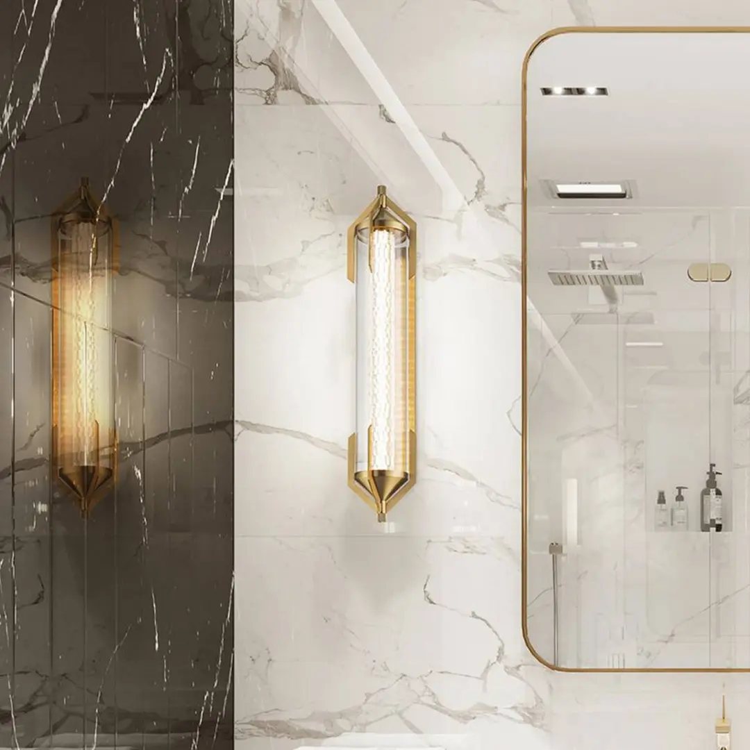 Quintiesse LED-Wandlampe ESPADA gold gebürstet Breite 70 cm Metall IP44