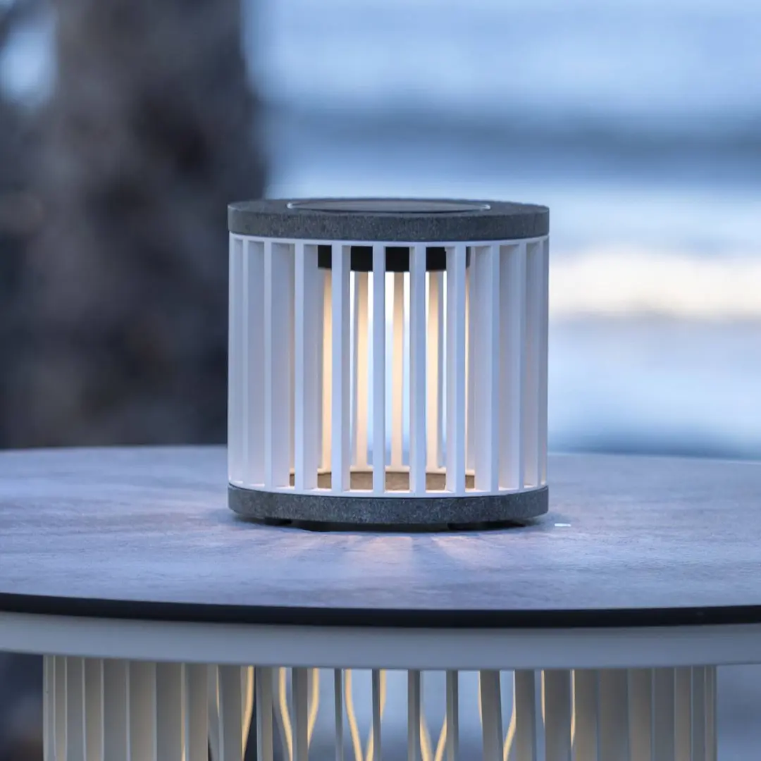 Les Jardins LED-Solartischleuchte Halo, weiß, Alu/Granit