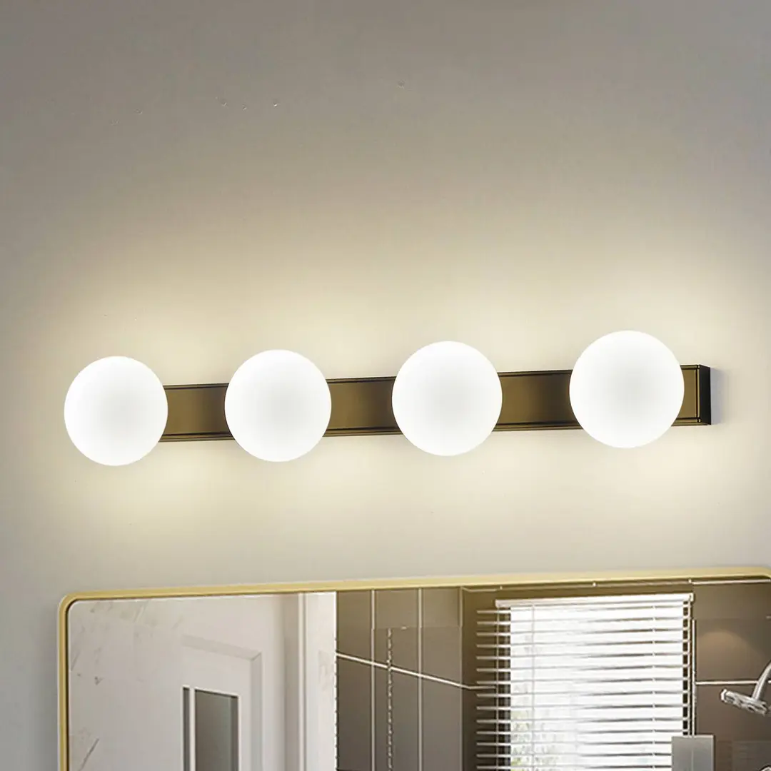 Lucande LED-Bad-Wandlampe Myrra, schwarz, Glas, 60 cm, IP44