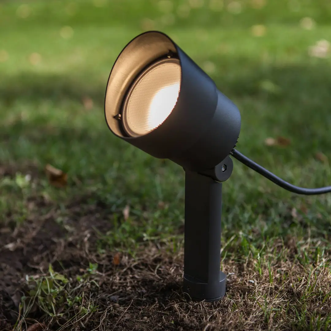 Lutec LED-Erdspießstrahler EXPLORER, dunkelgrau, Ø 9 cm, IP54