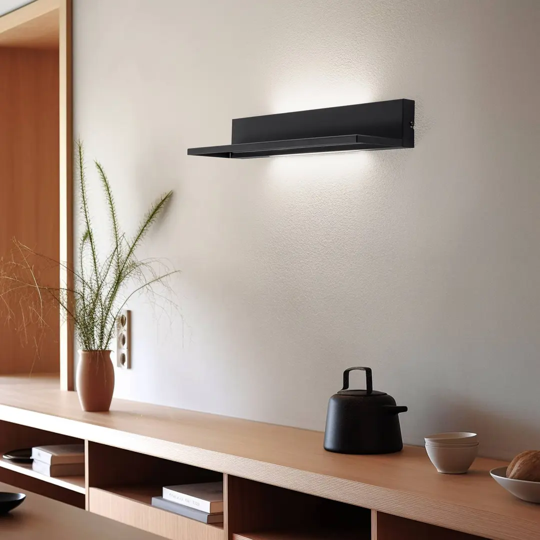 Luminex Wandleuchte Shelf, schwarz, Stahl, 60 cm lang, 2 x LED