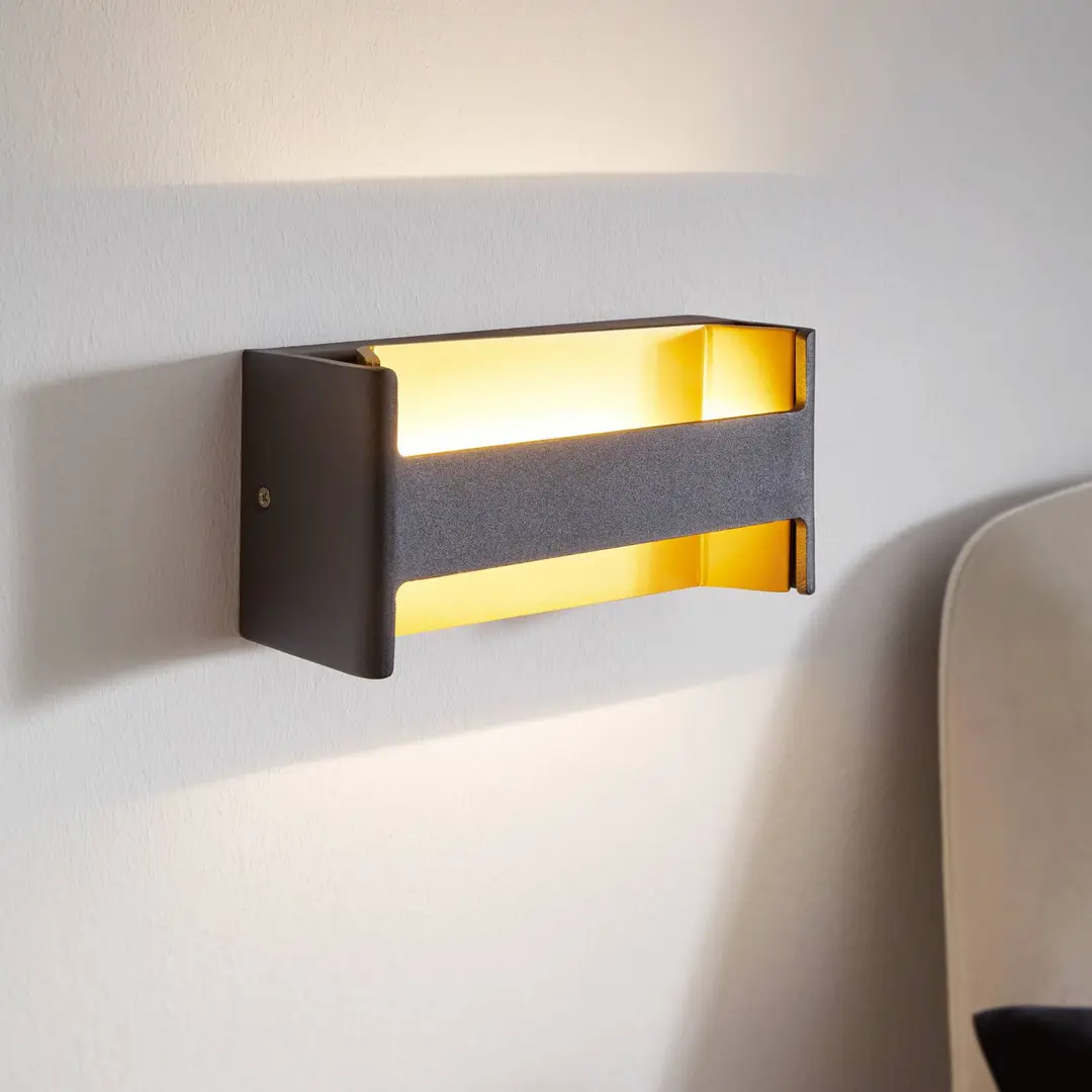 EGLO LED-Wandlampe Feloniche in Schwarz/Gold