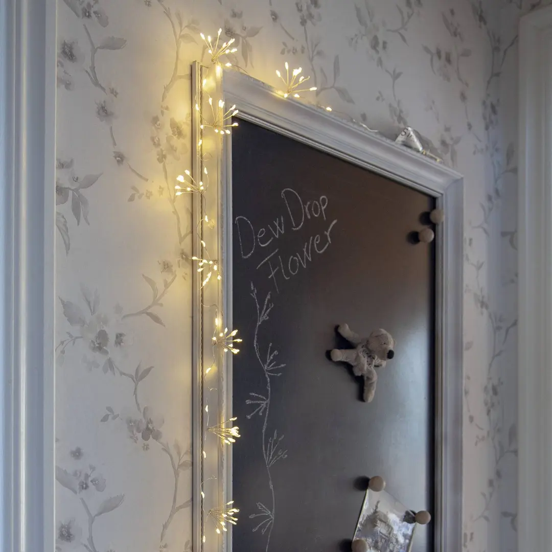 STAR TRADING LED-Lichterkette Dew Drop Flower, silber, 140 cm, Batterie