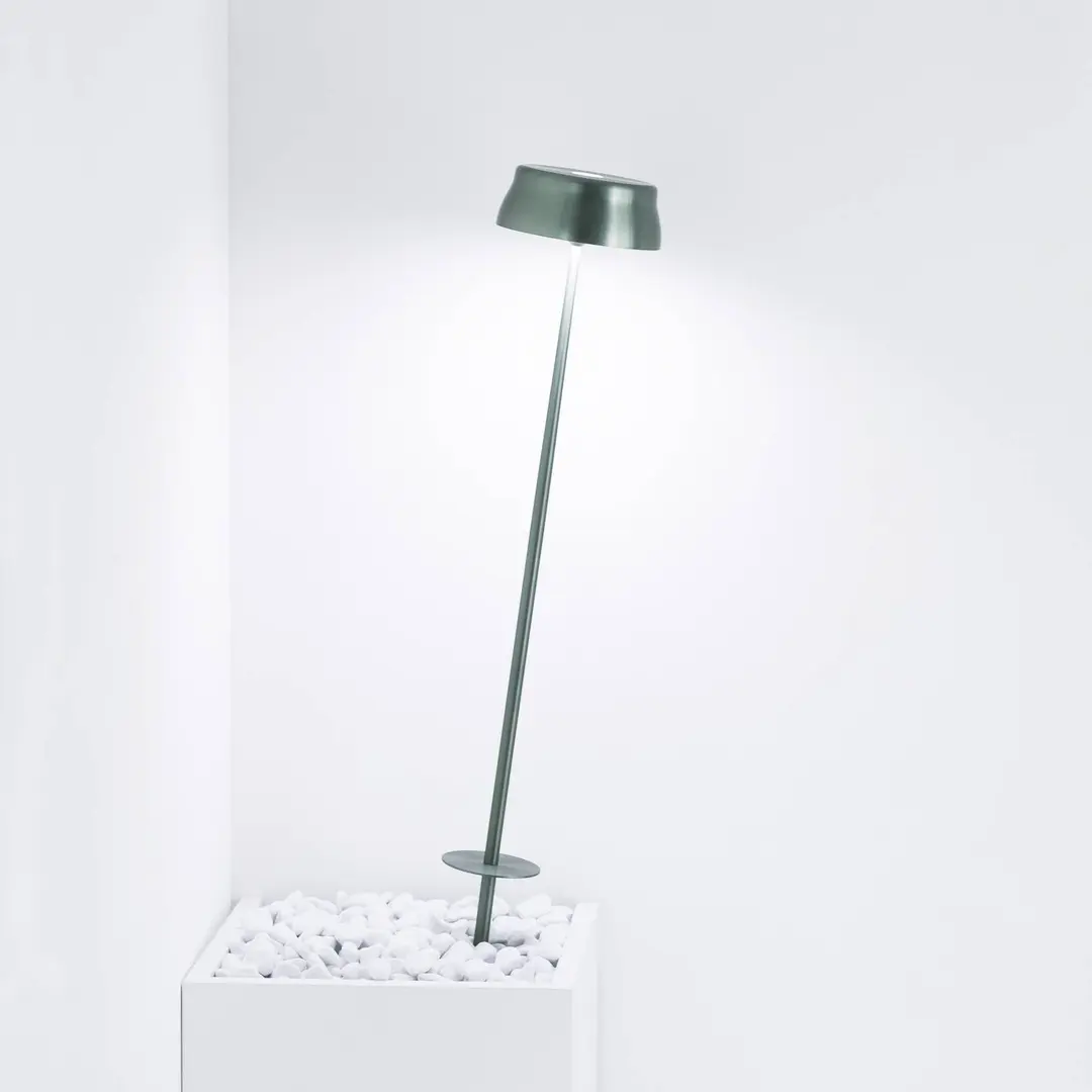 Zafferano Sister Light Akkulampe Erdspieß grün