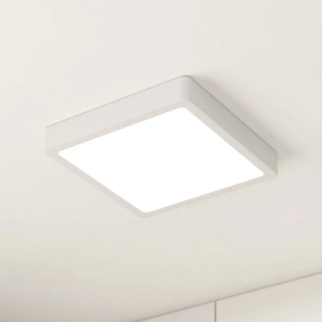 EGLO LED-Deckenlampe Fueva 5 IP44 3000K weiß 21x21cm