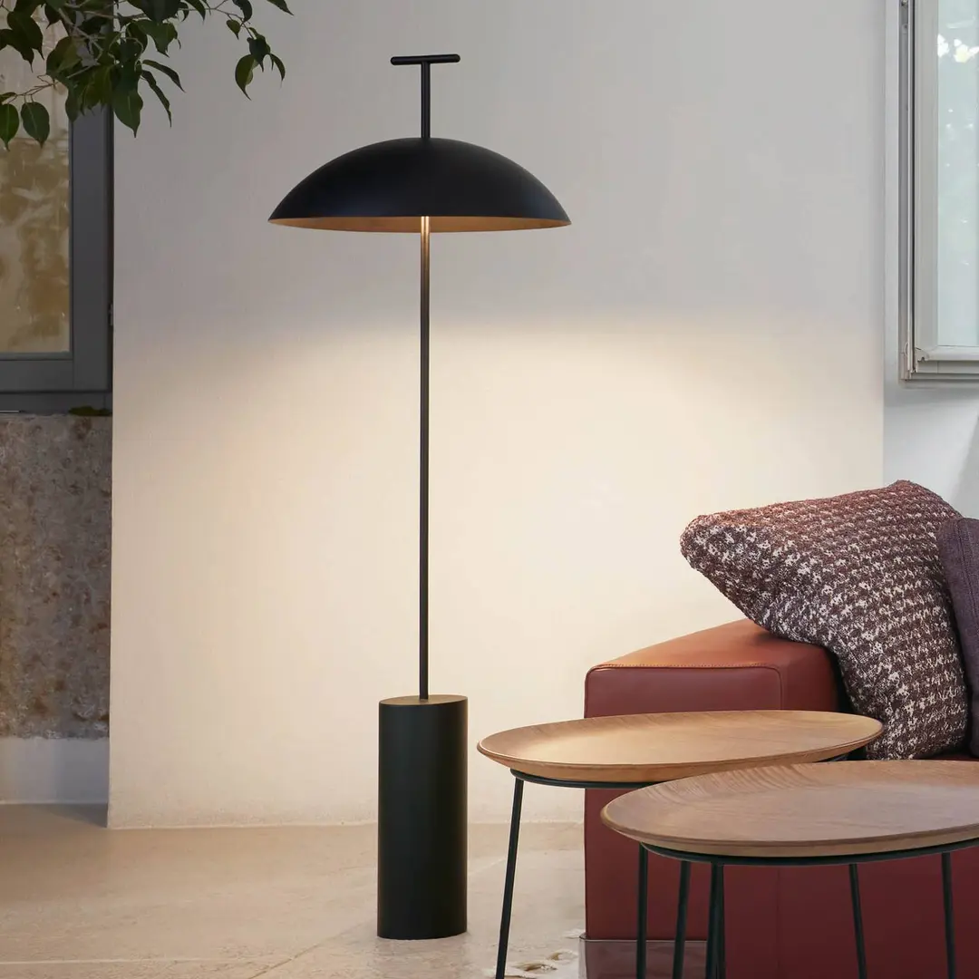 Kartell LED-Stehleuchte Geen-A, schwarz, Höhe 132 cm, Stahl