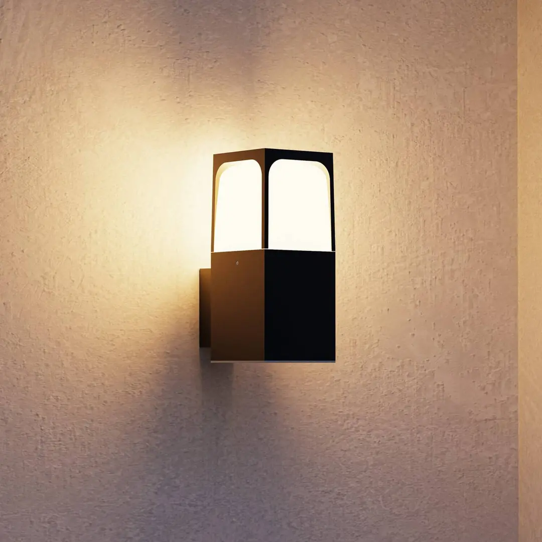 Forlight Außenwandlampe Veta, schwarz, Alu, Breite 9 cm