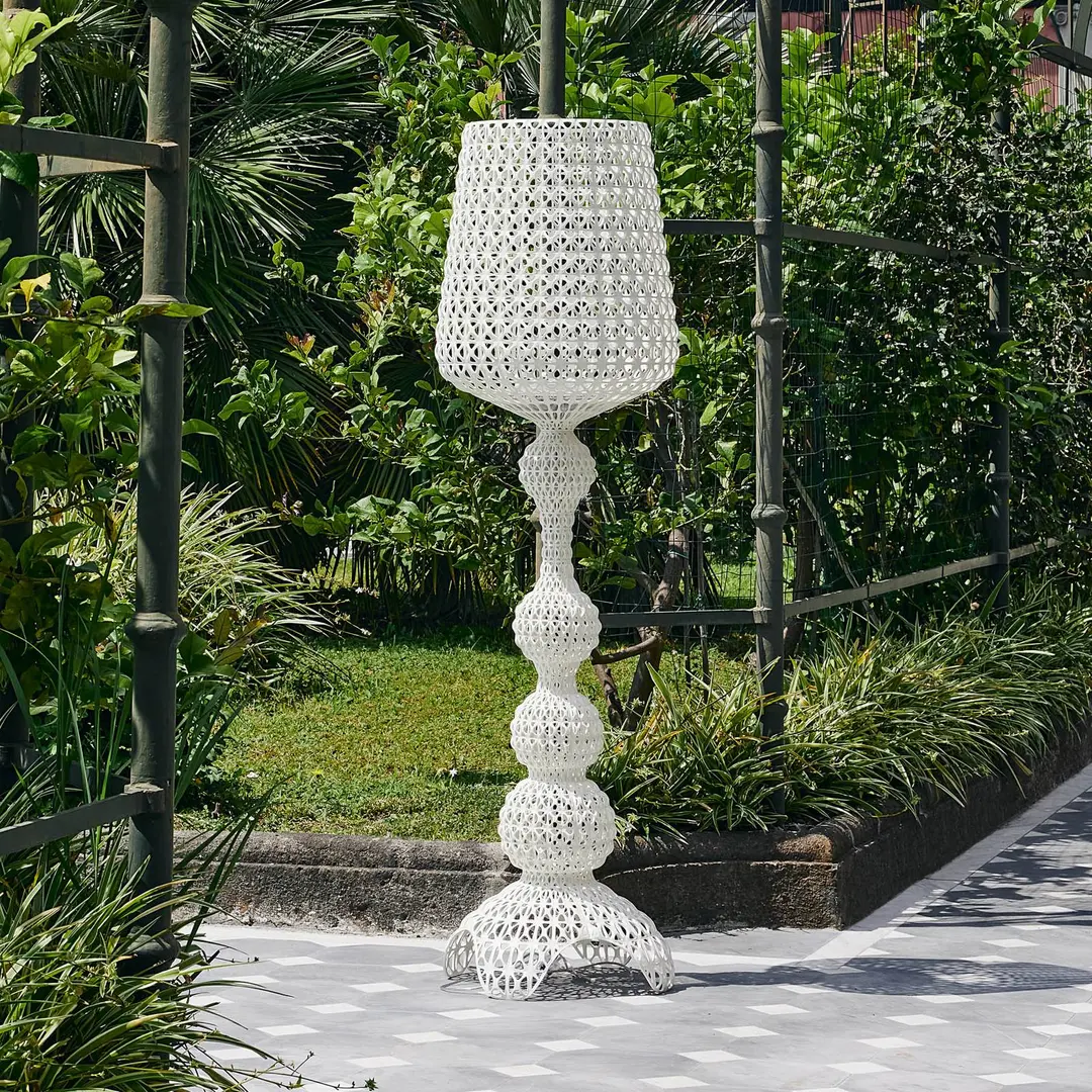 Kartell LED-Außenstehleuchte Kabuki, weiß, IP44, dimmbar