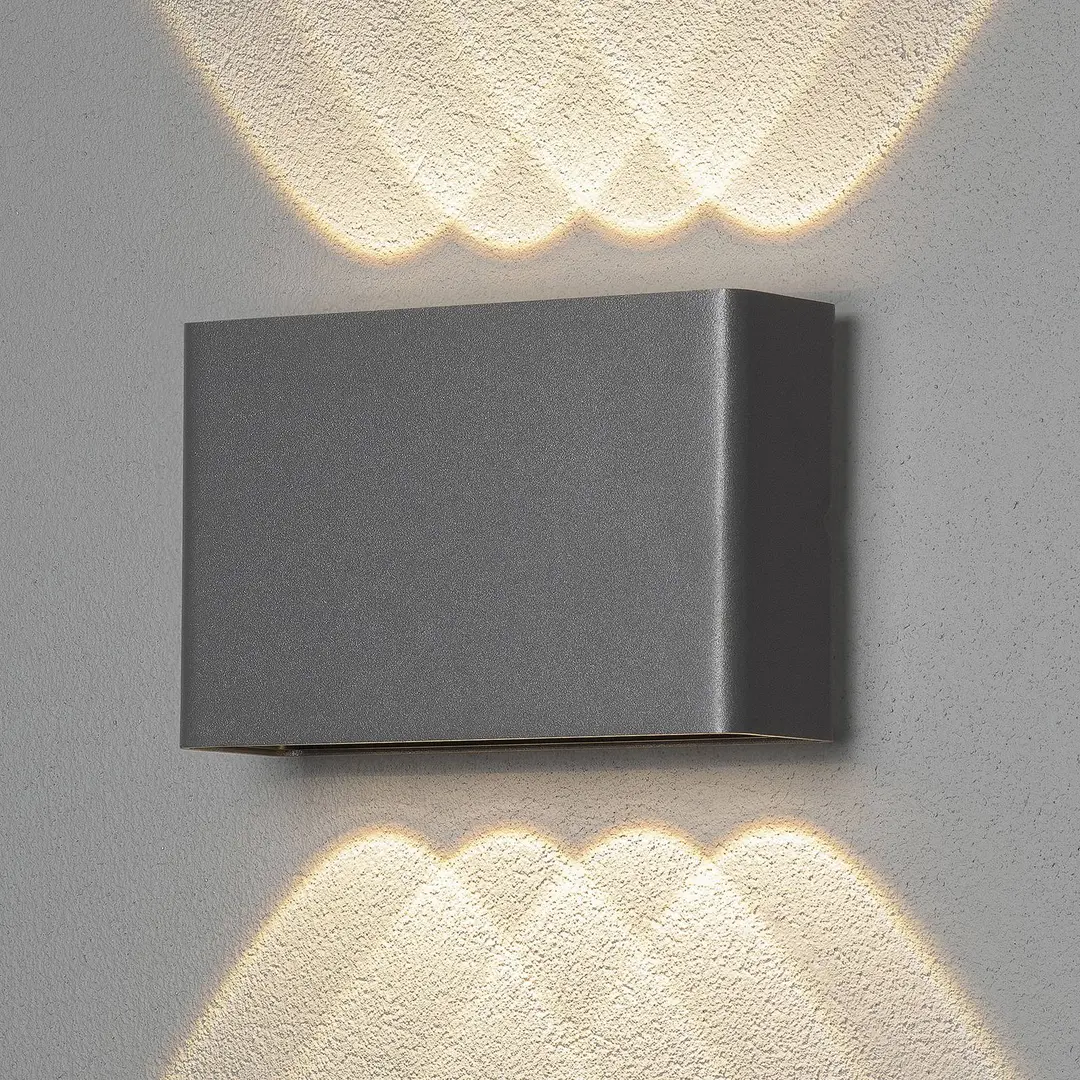 Konstsmide LED-Außenwandleuchte Chieri, 8-flammig, anthrazit