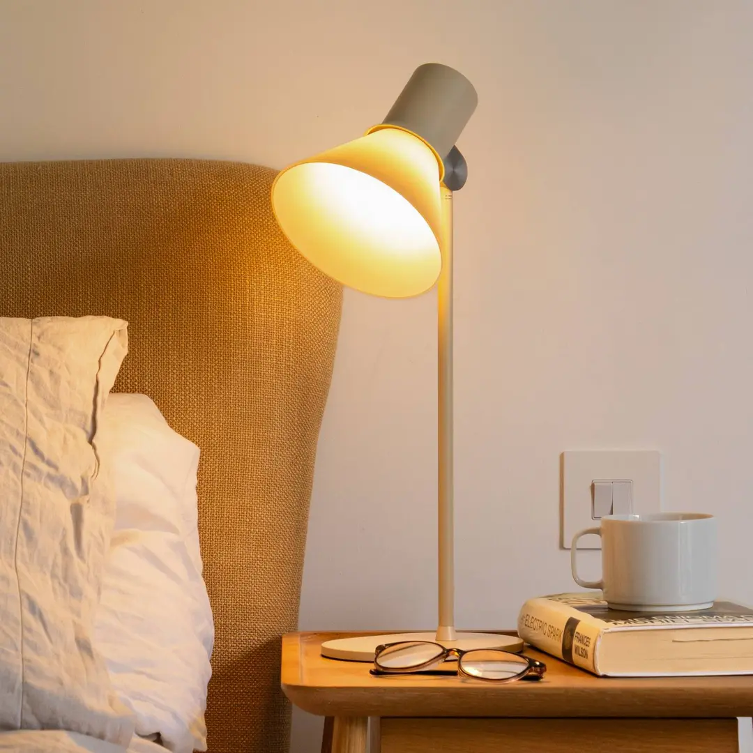 Anglepoise Tischlampe Type 80 T1, beige, 48 cm, Glas
