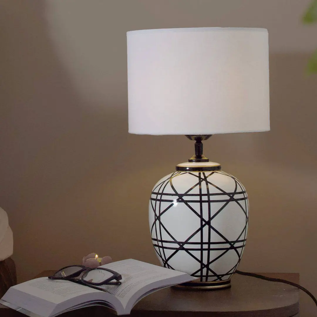 PR Home Tischleuchte New York, weiß, Höhe 46 cm, Keramik